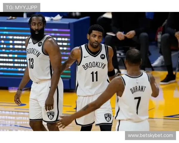 莱万多夫斯基面对高强度防守球队表现解析：是否存在限制