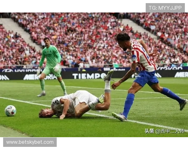 皇马后防伤病名单持续扩大，对赛季防线稳定性形成压力